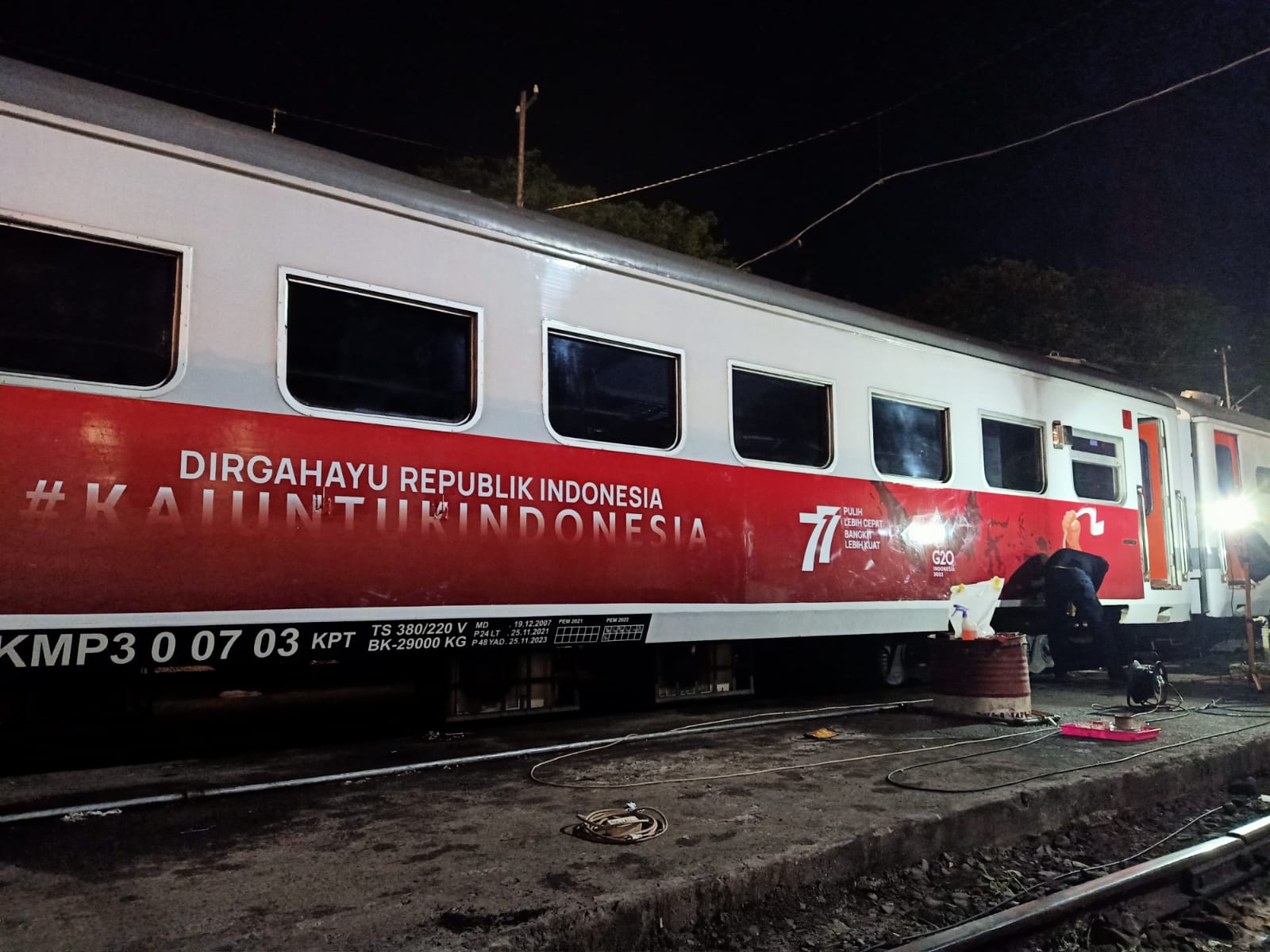 Ini Bentuk Livery Khusus Di Kereta Bukit Serelo KAI Divre III Rayakan