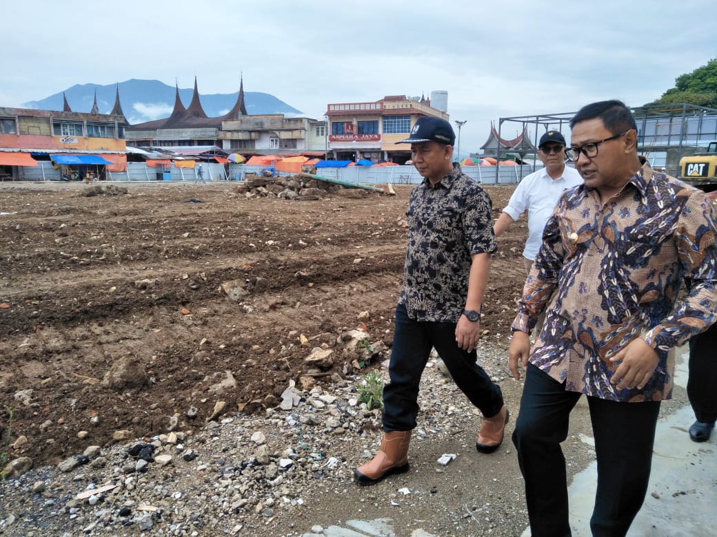 Tentukan Titik Koordinat Bangunan Pasa Ateh Bukittinggi Dipancang