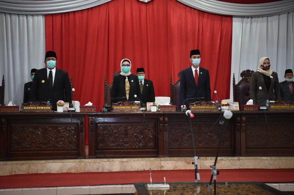 Anita Noeringhati Resmi Lantik Ersangkut Sebagai Anggota DPRD Prov Sumsel WhatsApp Image 2020 09 02 at 21.32.361