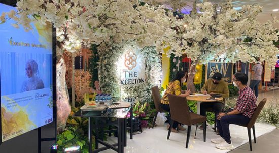 hotel exelton palembang