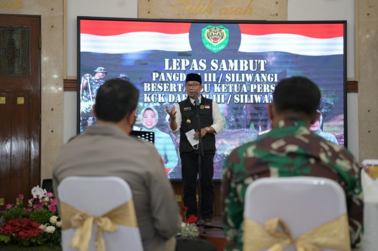 Gubernur Siap Kerja Sama dengan Pangdam Baru Lawan COVID 19