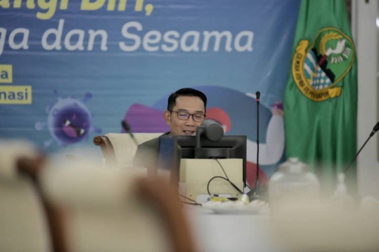 Jabar Terima Suplemen Kesehatan Rp68 Miliar 25.000 Botol Prioritas Nakes di Zona Merah