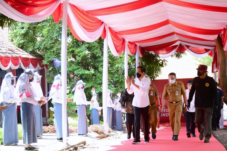 Pemerintah Perluas Vaksinasi COVID 19 Pelajar untuk Tunjang PTM