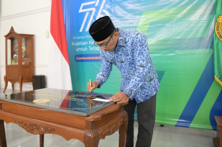 Resmikan Kampus IPB University Sukabumi Ridwan Kamil Bagian Cetak Biru SDM Jabar