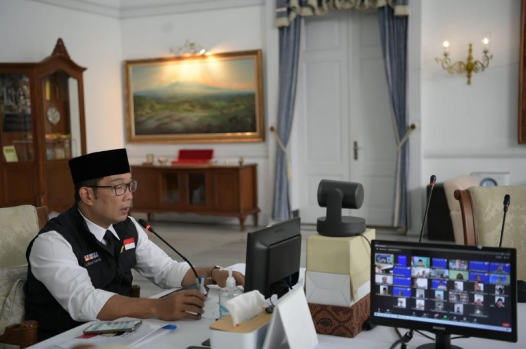 Ridwan Kamil Cendekiawan Muda Harus Adaptasi Teknologi Digital
