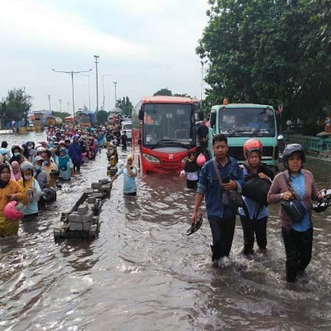 banjir rob semarang 3