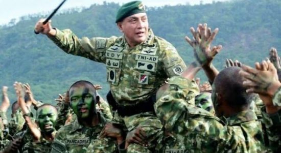 Eks Pangkostrad: UAS Ulama Panutan, Beliau Sudah Seperti Keluarga Saya Sendiri