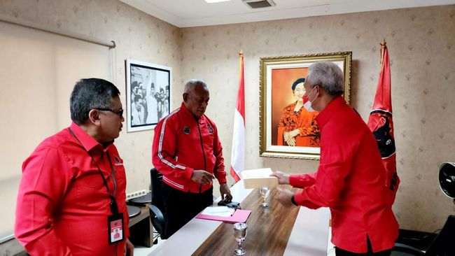 ganjar pranowo 3 169