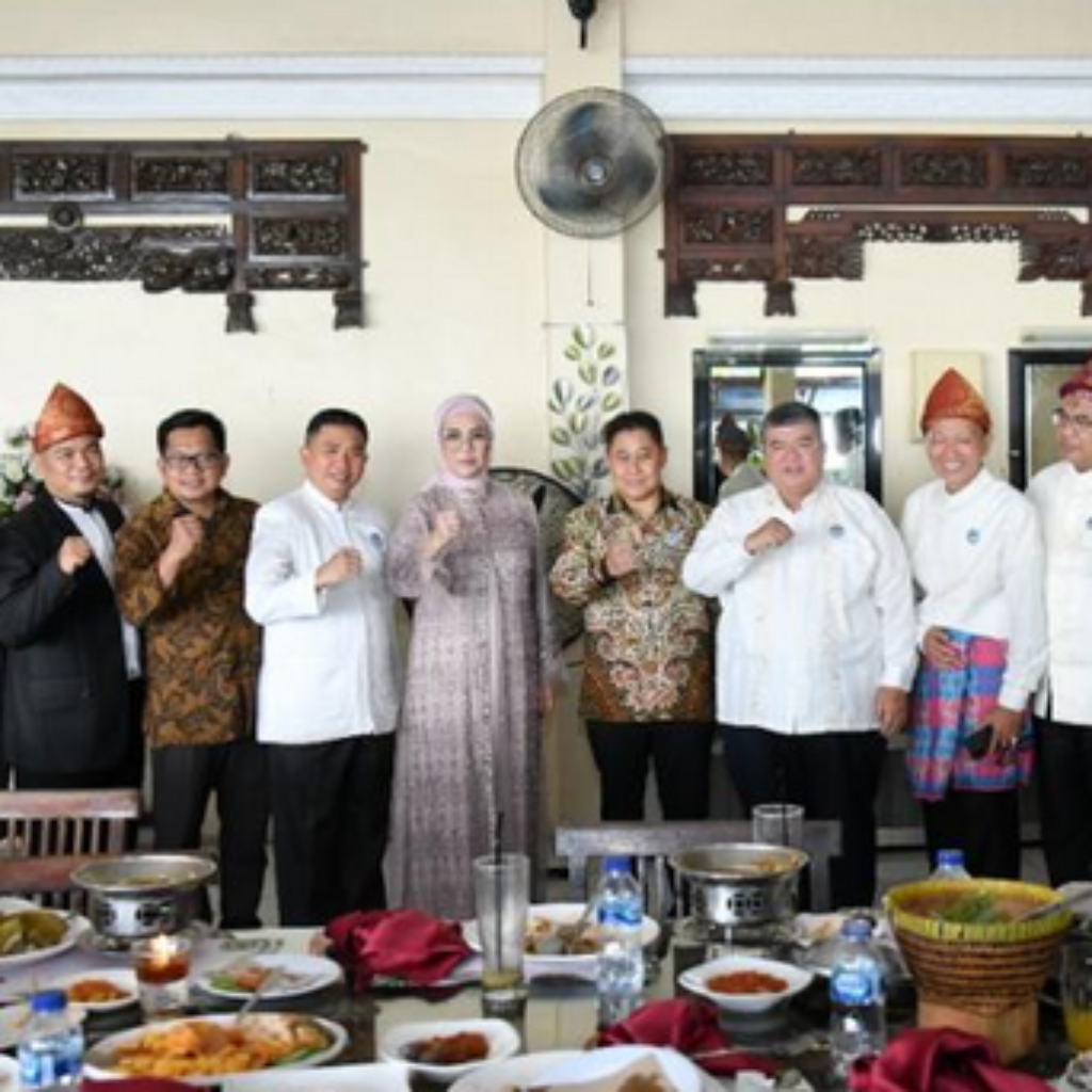 Screenshot 2023 01 25 at 08 24 38 Ketua DPRD Prov Sumsel Hadiri Pelantikan Pengurus Wilayah Keluarga Besar Pelajar Islam Indonesia Sumsel – sangsakanews.com