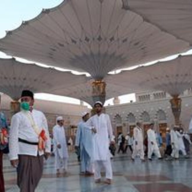 042435600 1562658021 Jemaah di Nabawi