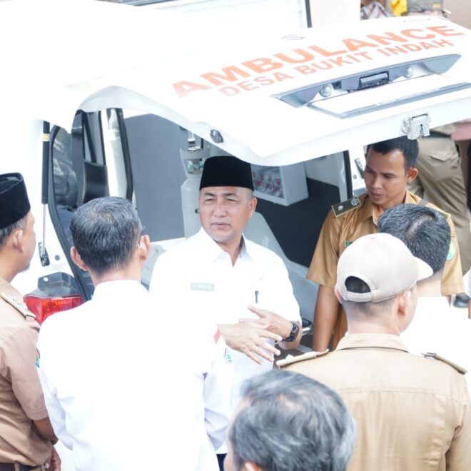 apriyadi sisir pelosok beri bantuan mobil ambulans