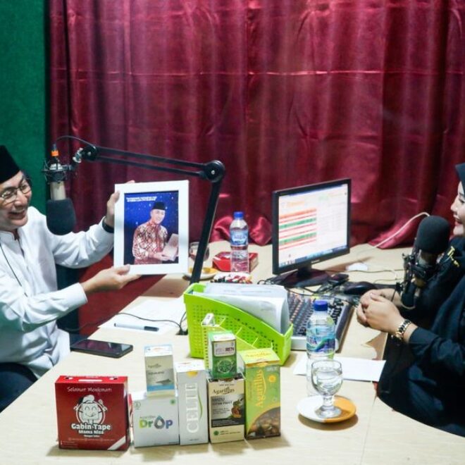 lewat radio pj bupati apriyadi himbau masyarakat t