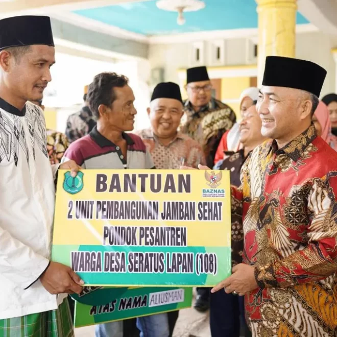 pj bupati apriyadi tinjau pembangunan bedah rumah