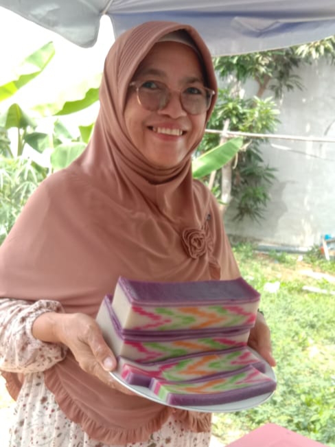 Unik, Kue Lapis Tenun Ala Unisia Cocok untuk Hantaran Pernikahan