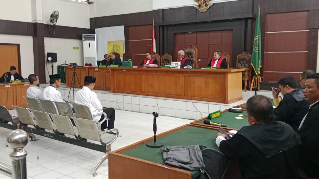 Tiga Terdakwa Korupsi PTSL Divonis 1 Tahun Penjara