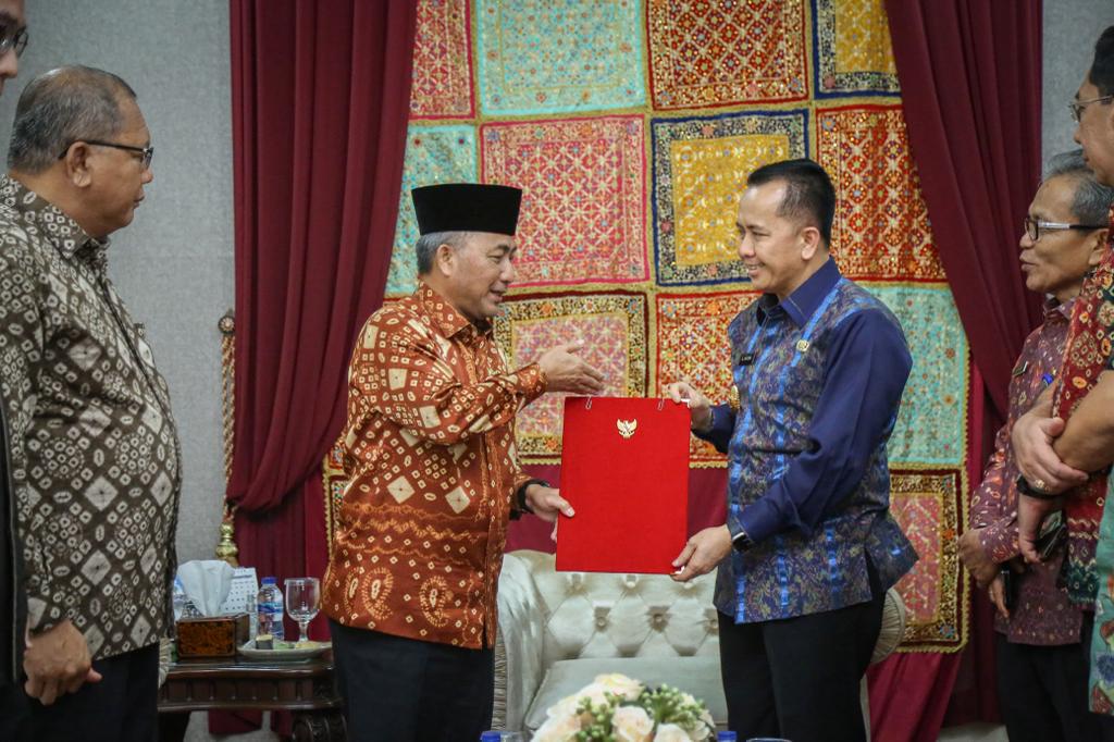 Resmi, Muba Terima SK Tuan Rumah Porprov dan Peparprov Tahun 2025.