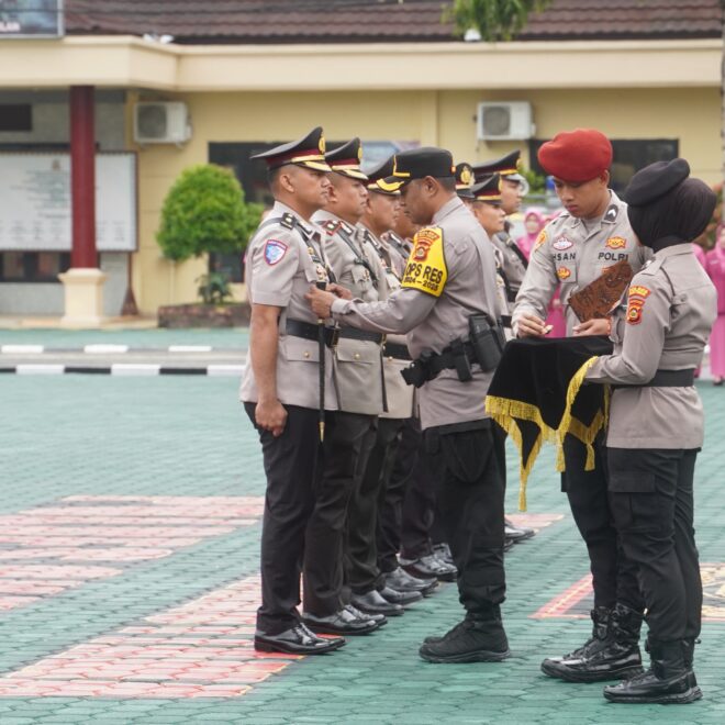 Serah terima pejabat di Lingkungan Polres OKU Timur.