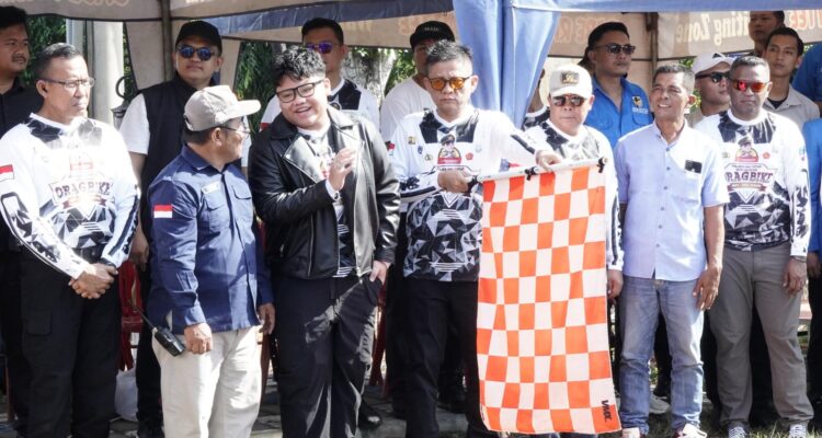 Pembukaan ajang Drag Bike menyambut HUT OKU Timur.