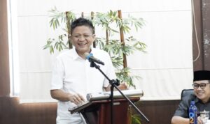 Bupati OKU Timur, Lanosin.