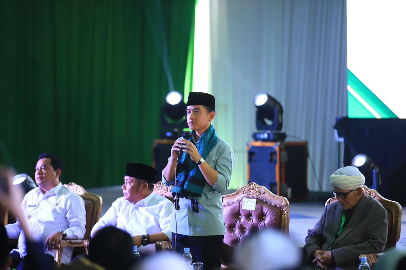 Wapres Gibran Ajak Santri Melek Teknologi Pertanian Modern