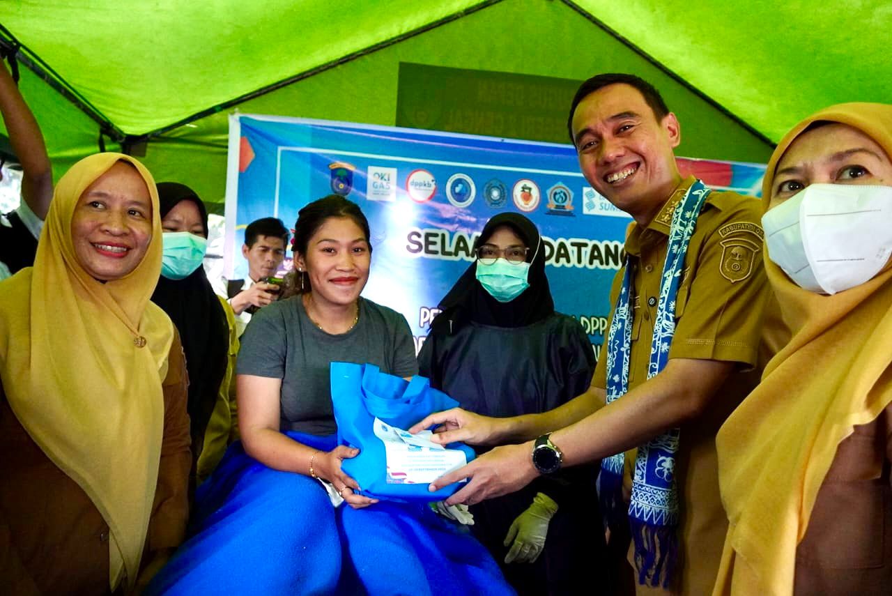 Layanan Terpadu Pemkab OKI Mudahkan Warga Pesisir Akses Layanan Publik