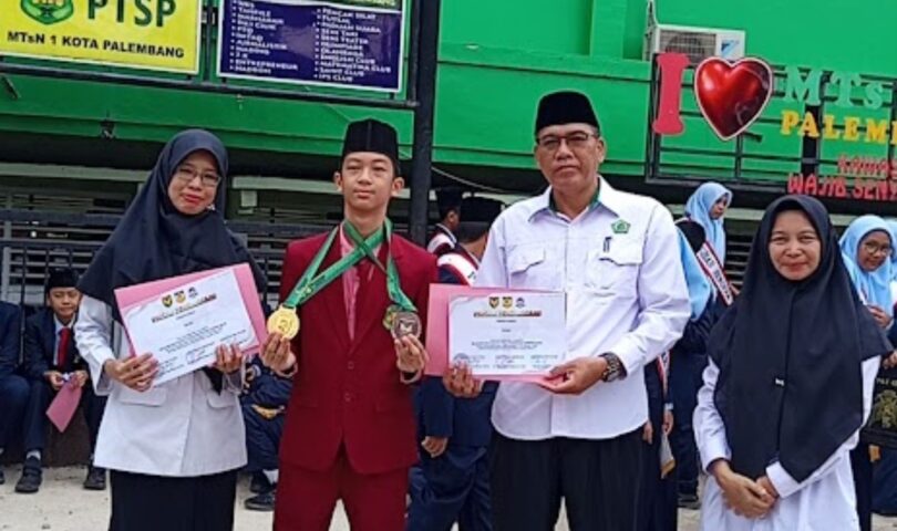 Siswa MTs 1 Sabet Juara 1 dan 2 di Ajang Kejuaraan Karate Piala Pangdam II/Swj
