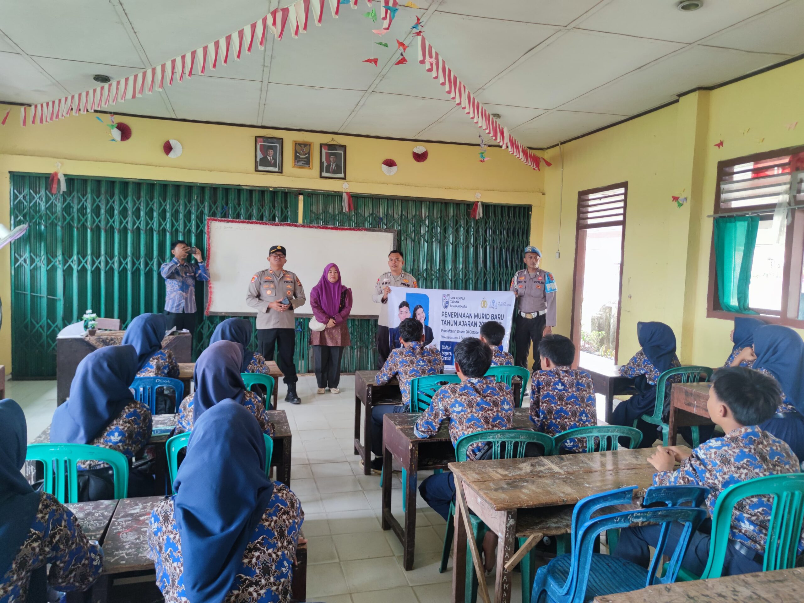 Polsek Buay Madang Timur sosialisasi penerimaan siswa/wi baru SMA Kemala Taruna Bhayangkara Tahun Ajaran 2026/2027.