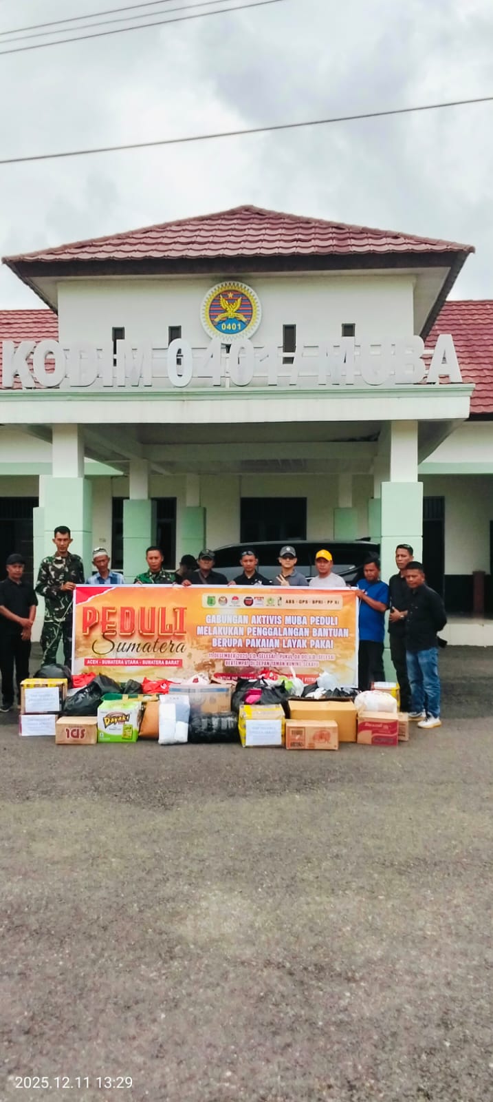 Ratusan Potong Bantuan Pakaian Layak Pakai di Serahkan Ke Makodim 0401/Muba