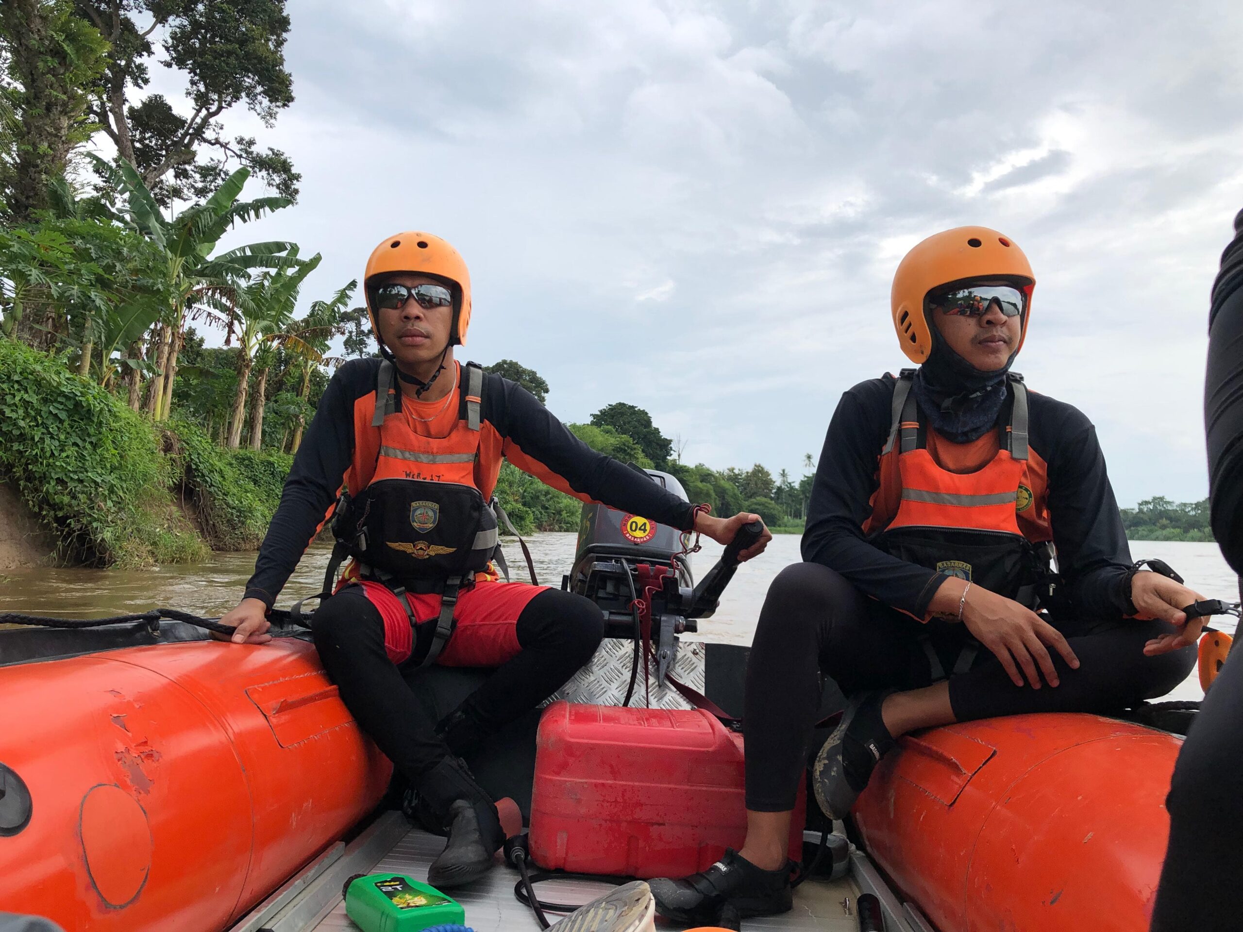 Perahu Getek Oleng Akibat Mati Mesin, Herman Tenggelam di Sungai Siguci
