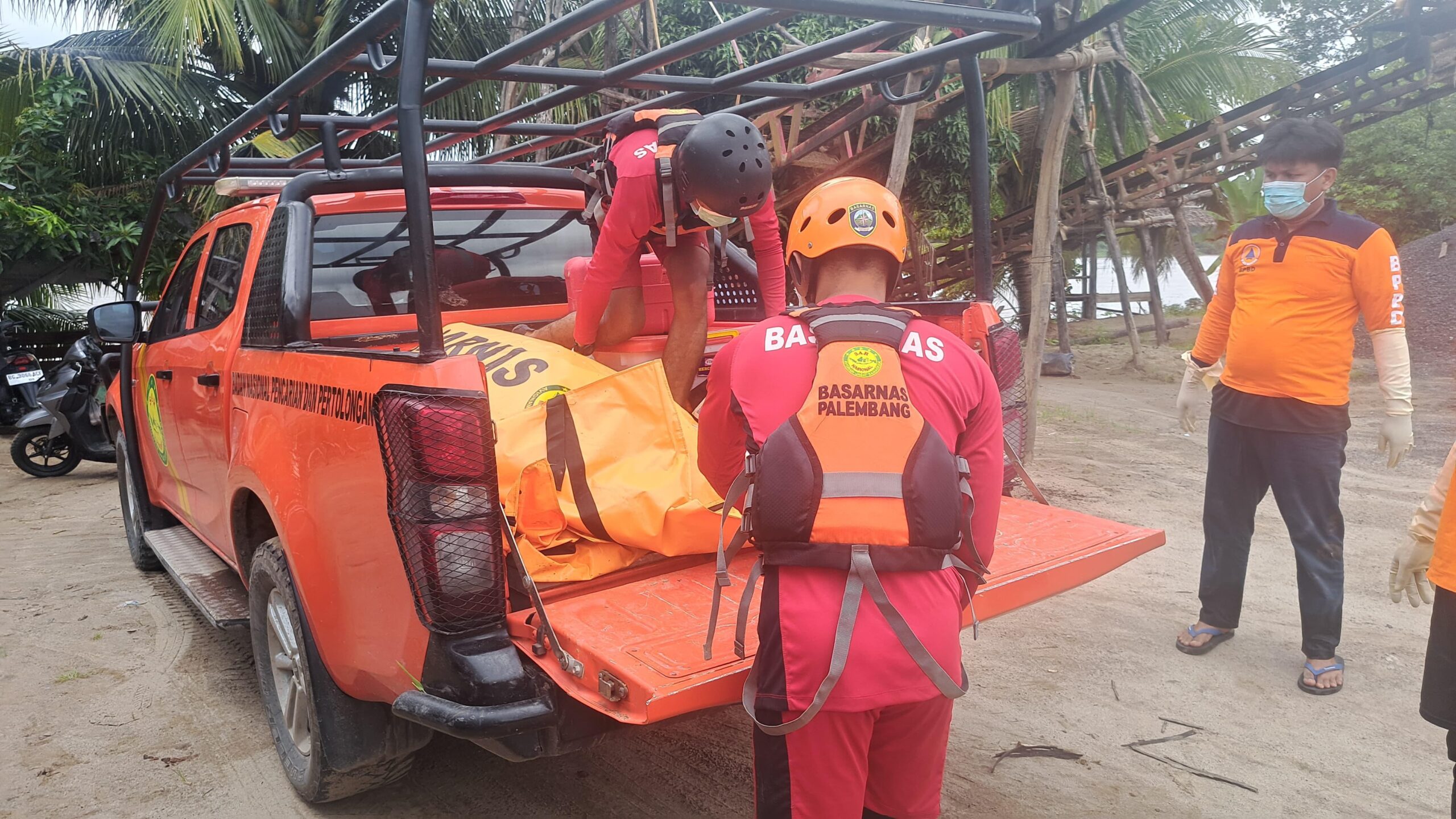 Bocah yang Tenggelam saat Liburan ke Rumah Nenek Ditemukan Meninggal Dunia