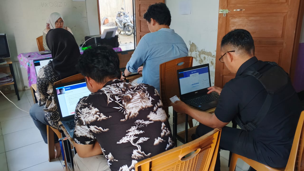 Proses kegiatan belajar mengajar Peserta PKBM Sekojo