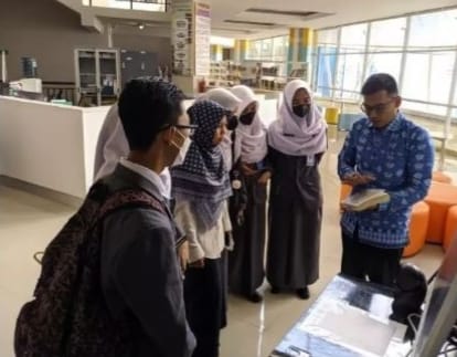 Budaya Literasi Siswa Tergerus Gawai, Disdik Sumsel Ingatkan Ancaman Hoaks dan Krisis Nalar
