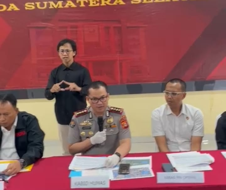 Khianati Kepercayaan, Tetangga Nekat Bunuh dan Bakar Pensiunan Guru demi ‘Uang Gaib’