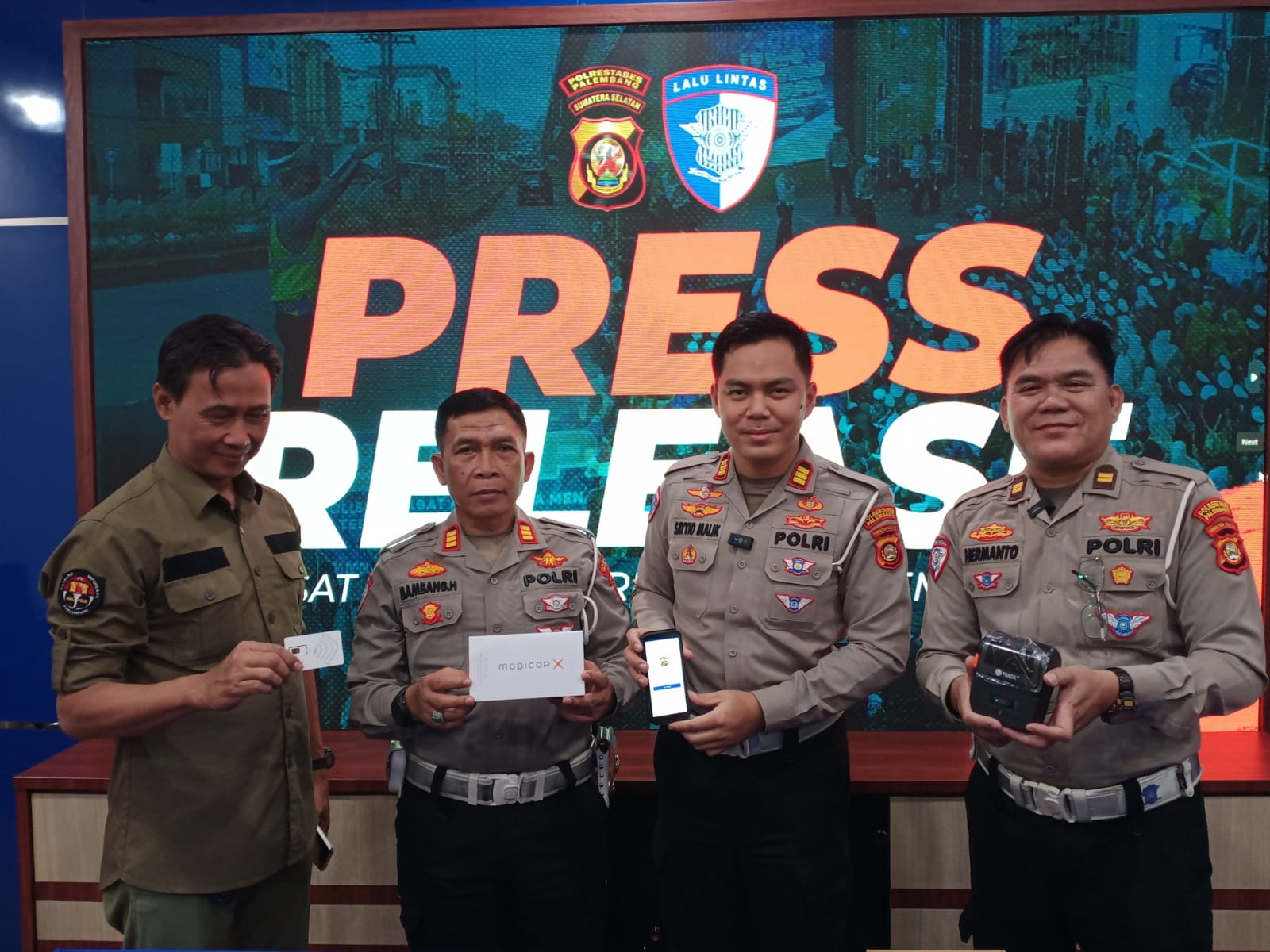 Pengendara Wajib Tertib! Satlantas Terapkan ETLE Hand Held