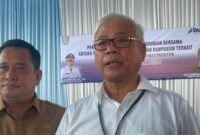 Bupati Banyuasin, Askolani (kiri) dan Direktur SDM dan Umum Bulog, Sudarsono Hardjoesoekarto saat diwawancarai, Selasa (24/2/2026). Foto: Tia