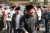 Gubernur Sumsel Herman Deru didampingi Wakil Gubernur Sumsel Cik Ujang saat Melepas Alm. H Alex Noerdin secara Kedinasan. Foto : Hermansyah 