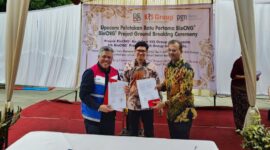 Penandatanganan kerjasama PGN Gagas dengan KIS Group terkait optimasi pemanfaatan BioCNG diwakili oleh Direktur Utama Gagas Santiaji Gunawan (kiri), Group Head, Portfolio and Partnership Management PGN Imam Muh Alkhyar (tengah), serta Founder & CEO KIS Group K.R. Raghunath (kanan), (6/2/2026)