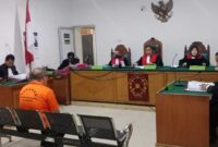 Suasana persidangan dugaan penipuan proyek rumah limas di Pengadilan Negeri Palembang. 