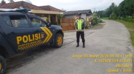 Personel Polsek Buay Madang Timur melaksanakan patroli pagi dan KRYD di wilayah Desa Metro Rejo. 