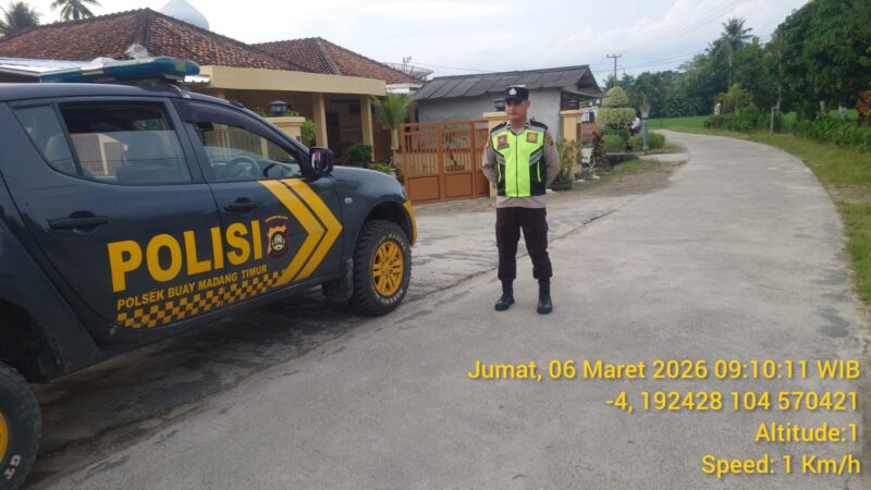 Personel Polsek Buay Madang Timur melaksanakan patroli pagi dan KRYD di wilayah Desa Metro Rejo. 