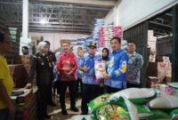 Foto giat saat TPID melakukan sidak Sembako di toko pasar center Kayuagung kabupaten OKI