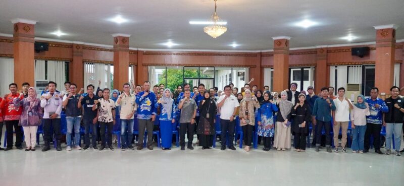 Foto rapat kegiatan saat menggelar edukasi pencegahan kejahatan siber di Ruang Rapat Bende Seguguk (RRBS) II Setda OKI