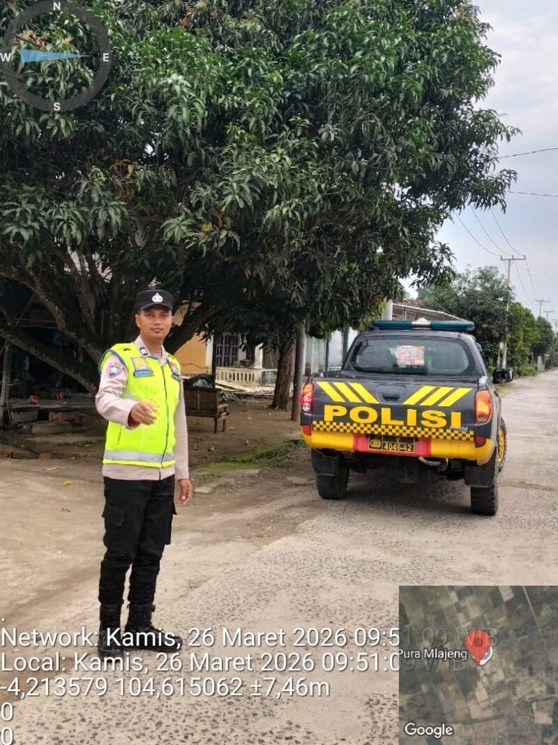 Personel Polsek Buay Madang Timur melaksanakan patroli pagi dan KRYD di wilayah Desa Metro Rejo. 