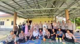 Kapolsek Buay Madang Timur Iptu Swisspo, bersama Ketua Bhayangkari Ranting dan seluruh personel melaksanakan kegiatan Halal Bihalal di Mapolsek Buay Madang Timur. 