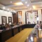 fhoto : sekda kota pagar alam pimpin rapat monitoring nilai ikpd tahun 2025