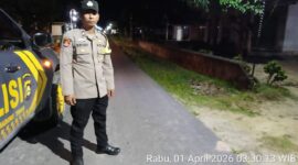 Personel Polsek Buay Madang Timur melaksanakan KRYD dan Patroli Antisipasi 3C di Jalan Desa Tanjung Sari. 