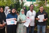 Foto  Direktur LBH Bima Sakti, M. Novel Suwa SH MM MSi didampingi  Dr. Conie Pania Putri SH MH,
