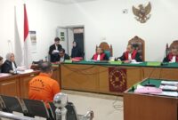 Saat Terdakwa berserta tim Penasehat hukumnya menyampaikan nota pembelaan di persidangan yang digelar di PN Palembang, Senin (6/4/2026)