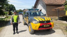 Personel Polsek Buay Madang Timur melaksanakan patroli pagi dan antisipasi 3C di Jalan Desa Wonodadi Asri, Kecamatan Buay Madang Timur, Kabupaten OKU Timur. 