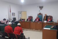 Saat kedua terdakwa dihadirkan di PN Palembang untuk mendengarkan tuntutan dari JPU, Kamis (9/4/2026)